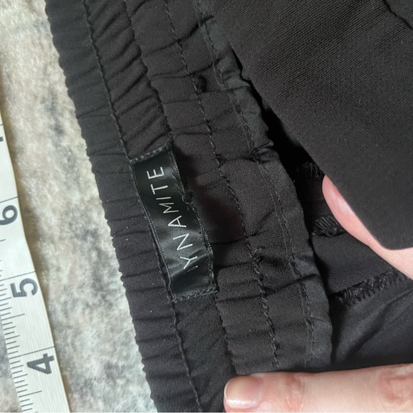 Dynamite Classic Black Pants - Picture 4 of 7